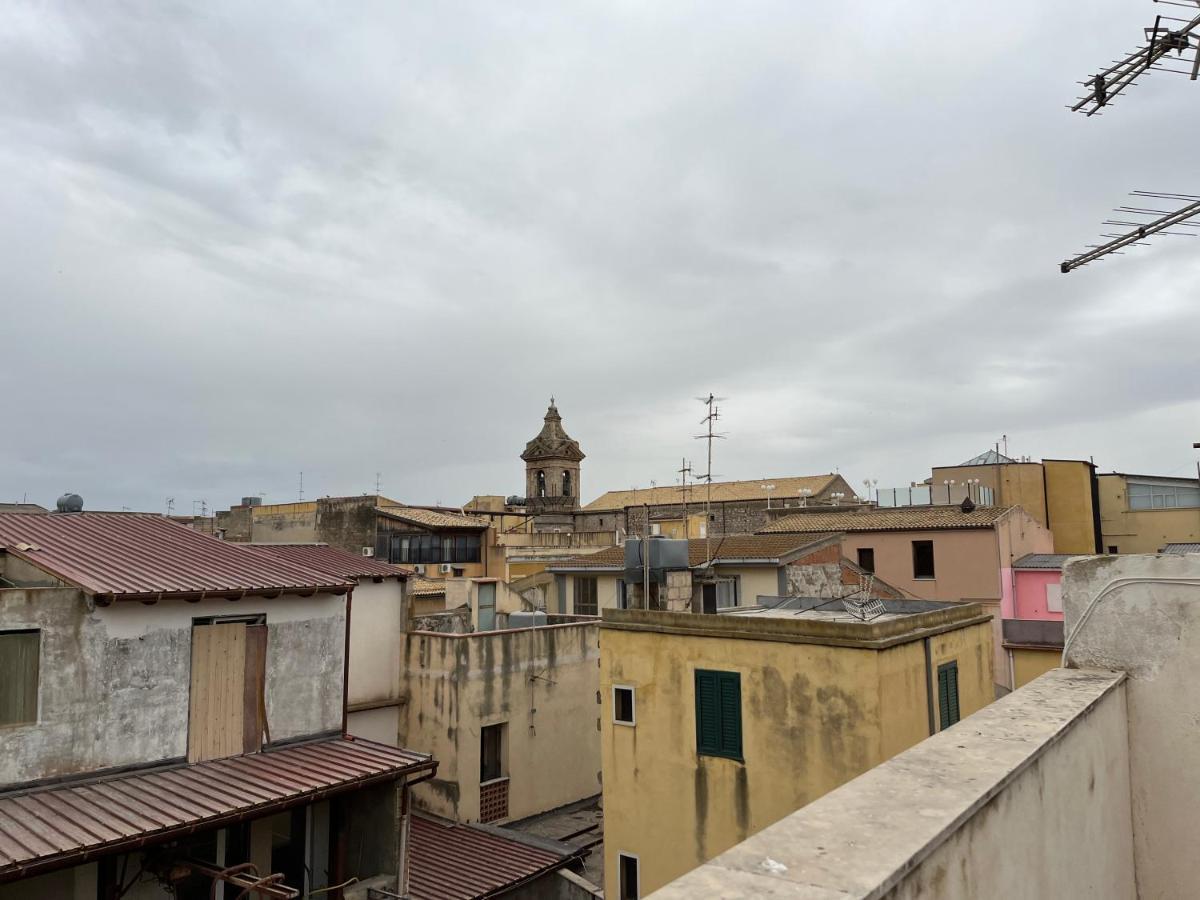 شقة Casa Ai Tre Campanili جيلا المظهر الخارجي الصورة