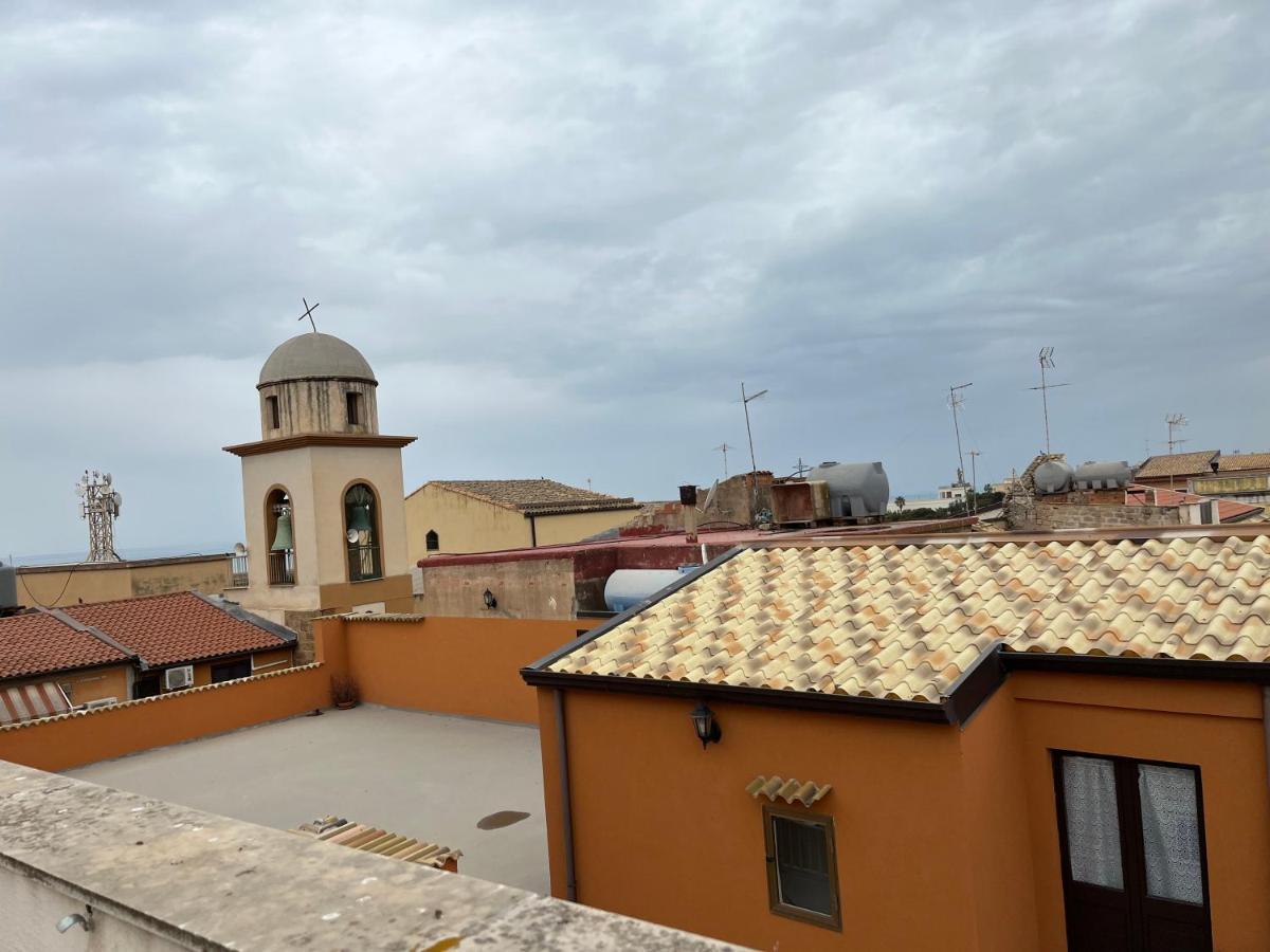 شقة Casa Ai Tre Campanili جيلا المظهر الخارجي الصورة