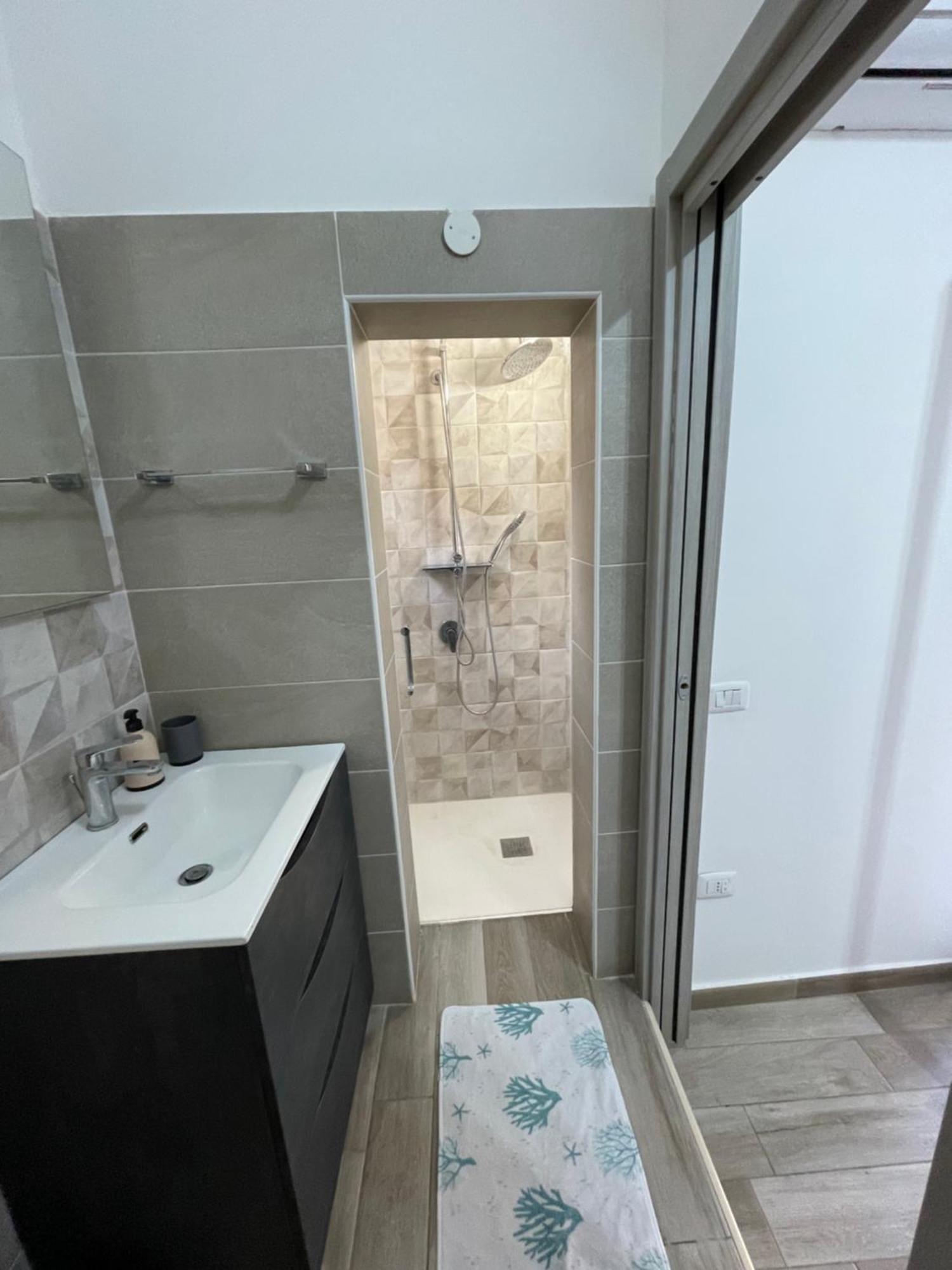 شقة Casa Ai Tre Campanili جيلا المظهر الخارجي الصورة