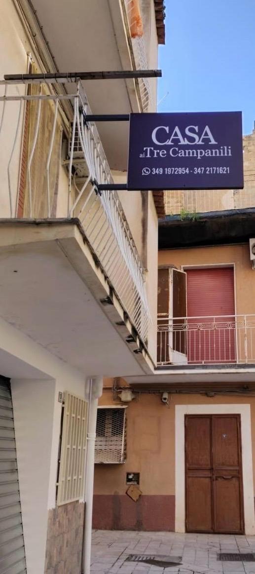 شقة Casa Ai Tre Campanili جيلا المظهر الخارجي الصورة